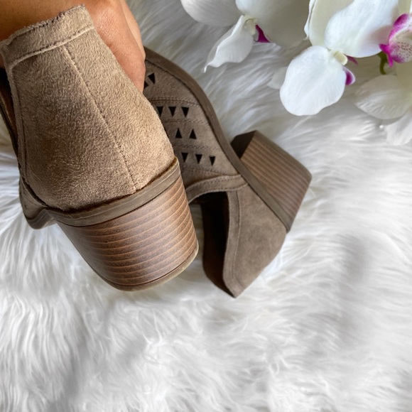 Fergalicious lacer cut perforated ankle booties - Picture 7 of 9